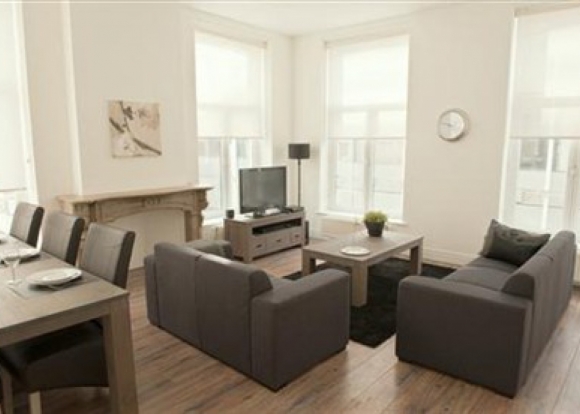 Expat dating den haag